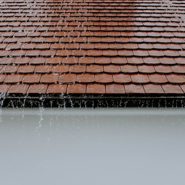 leaky roof repair los angeles
